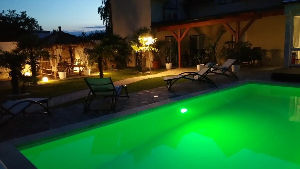 Ferienhaus Mosonbánfalva Kültér fotó