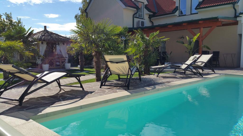 Ferienhaus Mosonbánfalva Kültér fotó